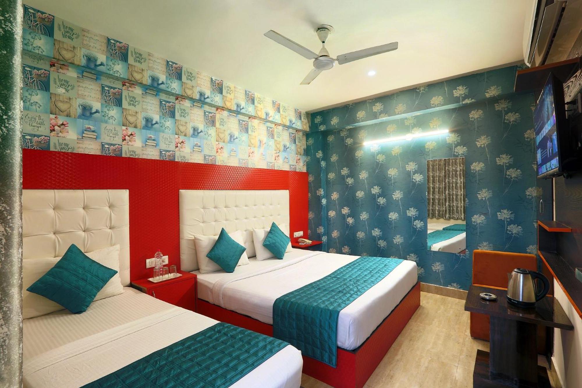 Hotel Skywood At Airport New Delhi Buitenkant foto